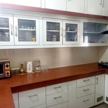 Bed and Breakfast Garden View Residency Лакхнау Екстер'єр фото